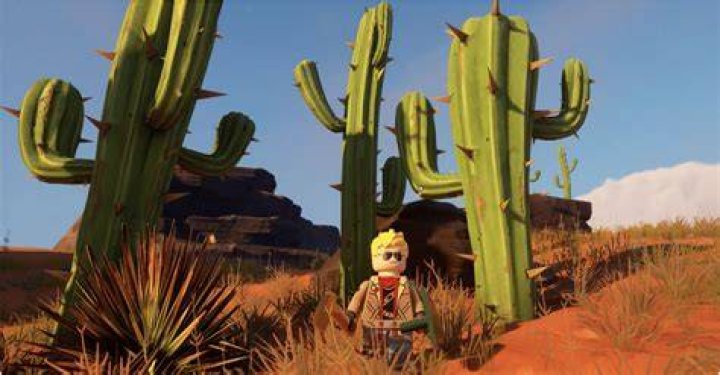 How to Cut Down a Cactus in LEGO Fortnite